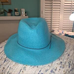 NWT PETER GRIMM TURQUOISE STRAW HAT